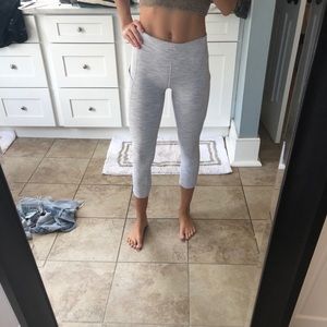 Grey and White Lulu Lemon cropped leggings